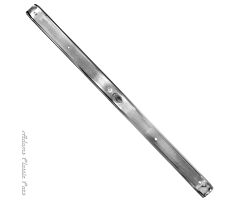61-64 SCUFF PLATE RH 61-64